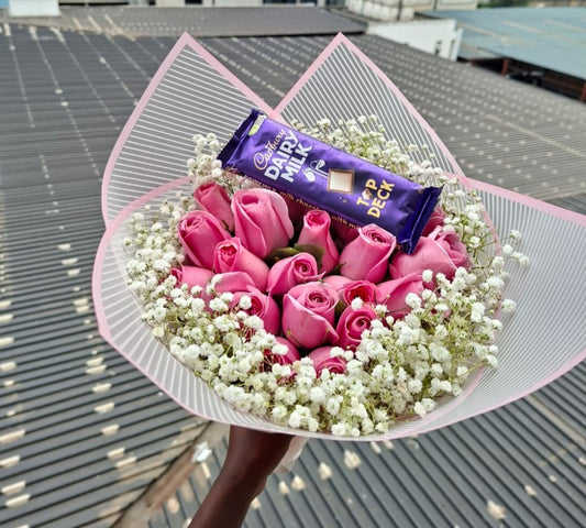 PINKY LOVE