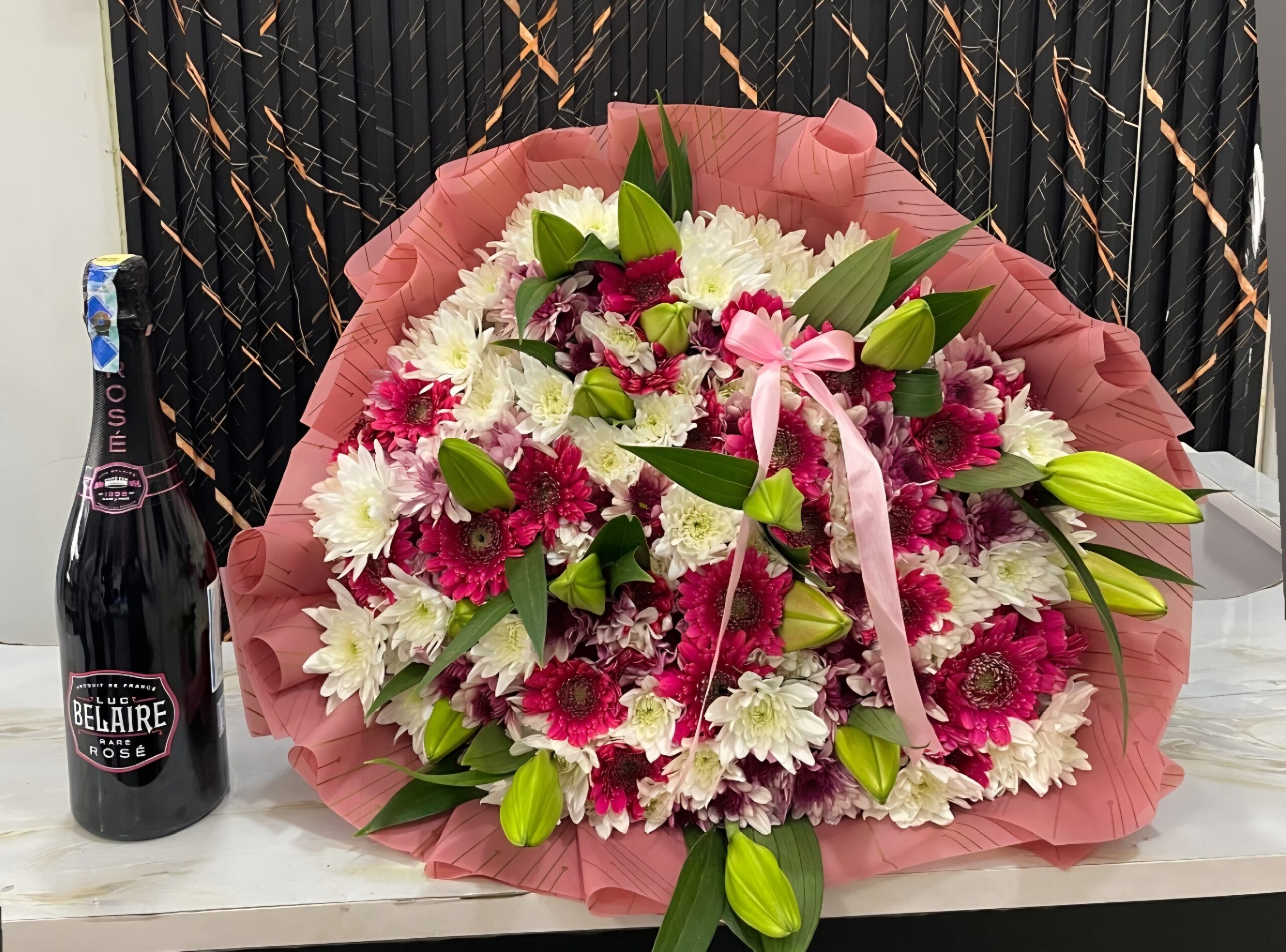 Screenshot_20251208_212135_Instagram